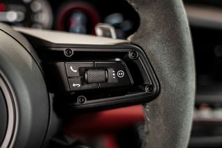 Porsche 911 4 GTS 992 2024