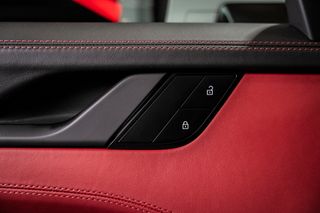 Porsche 911 4 GTS 992 2024