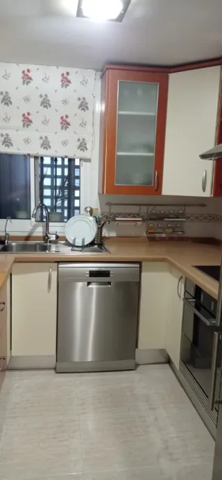 Cocina completa con electrodomésticos