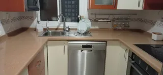 Cocina completa con electrodomésticos