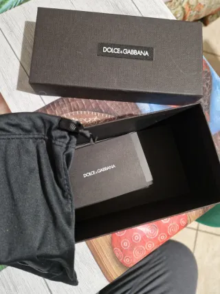 Scatola e sacchetto Dolce & Gabbana