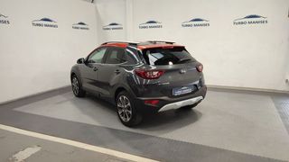 Kia Stonic 1.6 CRDi VGT 81kW (110CV) Drive Eco-Dyn CAMARA NAVI