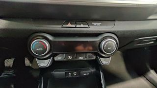 Kia Stonic 1.6 CRDi VGT 81kW (110CV) Drive Eco-Dyn CAMARA NAVI