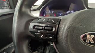 Kia Stonic 1.6 CRDi VGT 81kW (110CV) Drive Eco-Dyn CAMARA NAVI