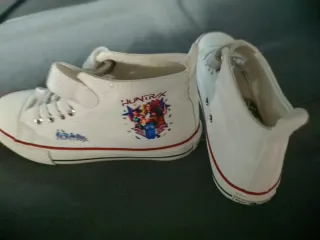 Zapatillas K-Pop Blancas con Estampado