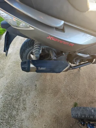 Kymco Xciting 500 Gris Plata