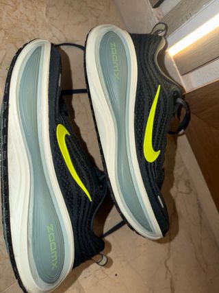Nike Vomero 42 Hombre Verde Originales