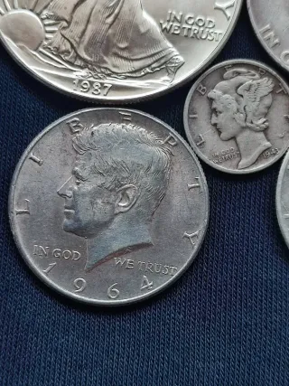 Lote 5 Monedas Plata (Más de Dos Onzas Plata Pura)