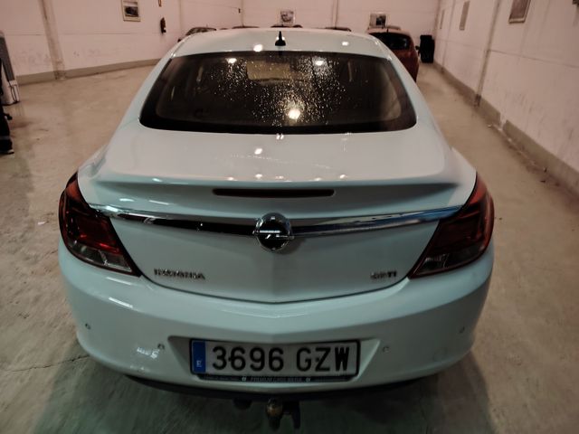 Opel Insignia 2010