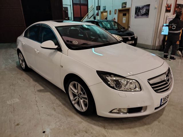Opel Insignia 2010