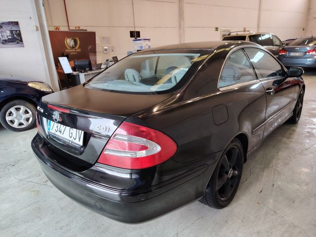 Mercedes-Benz CLK 2003