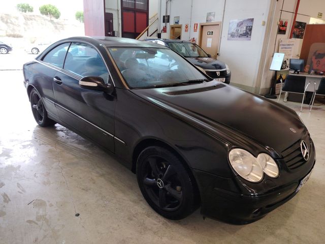 Mercedes-Benz CLK 2003