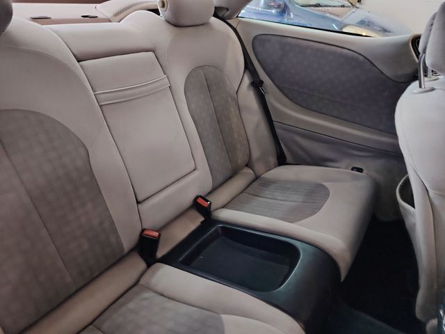 Mercedes-Benz CLK 2003