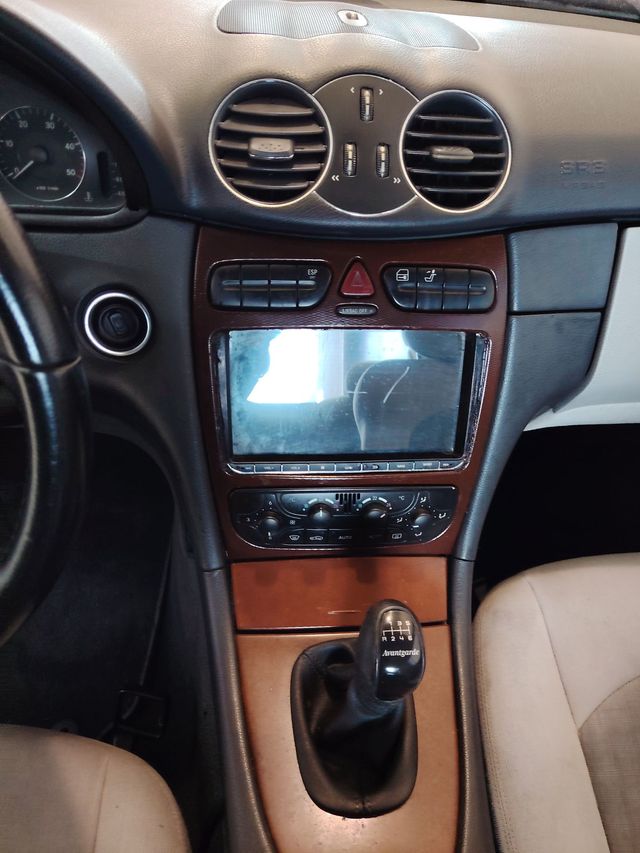 Mercedes-Benz CLK 2003