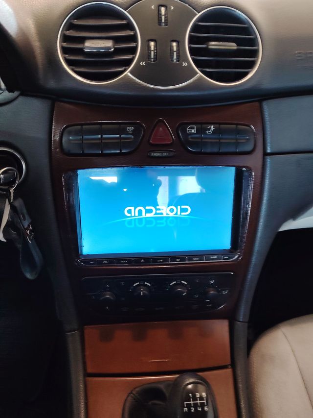 Mercedes-Benz CLK 2003