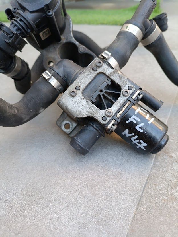 Bomba Agua Auxiliar BMW 11538511748 8511748