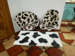 Sillas vintage estilo vaca