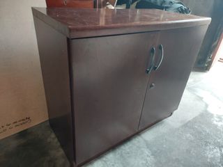 Mueble aparador de madera