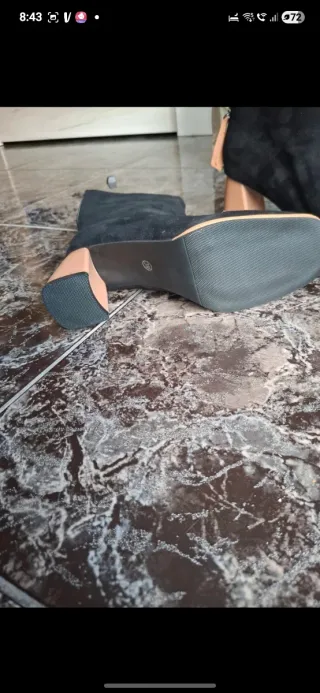 Botines negros tacón beige