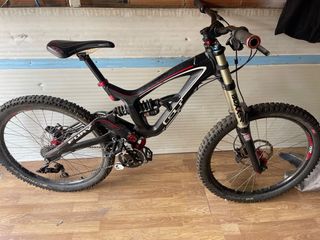 Bicicleta Descenso GT Fury