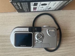 Cámara Sony Cyber-shot 4.0 MP