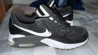 Zapatillas Nike Air Max Negras y Blancas