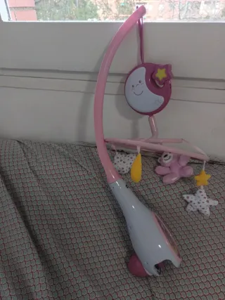 Móvil musical Chicco rosa
