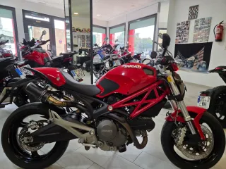 Ducati Monster 696 ABS 2014 Roja