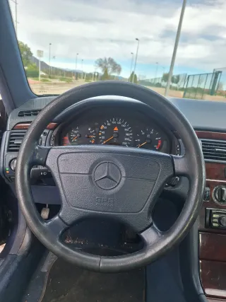 Mercedes-Benz Clase E 1998