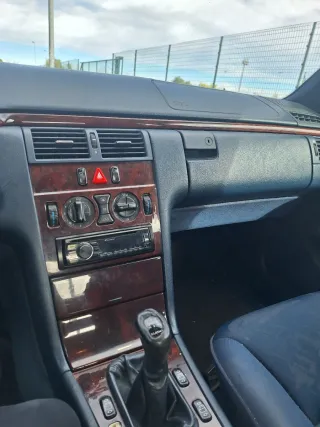 Mercedes-Benz Clase E 1998