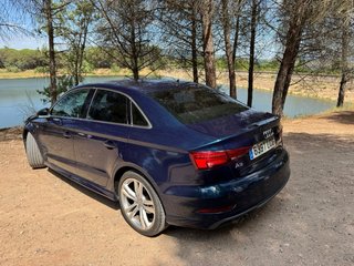 AUDI A3 S LINE BERLINA