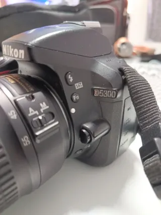 Nikon D5300 Kit 18-55mm VR Negro