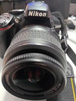 Nikon D5300 Kit 18-55mm VR Negro