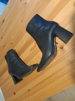 Botines piel negros Mango Talla 37