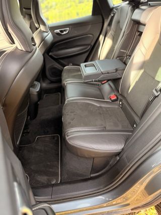 VOLVO XC60 2019 D4 R-DESING