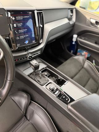 VOLVO XC60 2019 D4 R-DESING