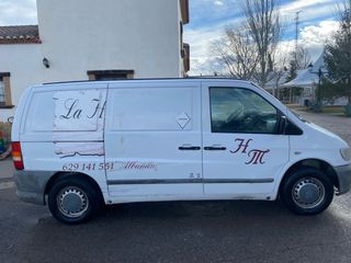 Furgoneta Mercedes-Benz Vito