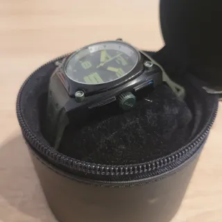 Reloj CP5 Sport Negro y Verde