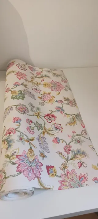 Rollo papel pintado floral vintage