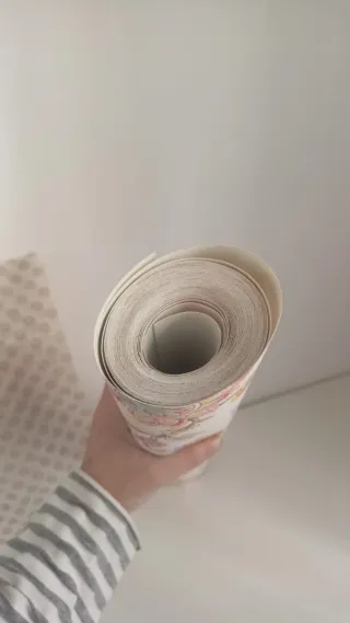 Rollo papel pintado floral vintage