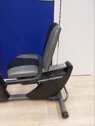 PRO-FORM Bicicleta estática con respaldo