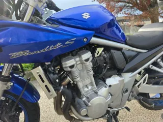 SUZUKI BANDIT 650 S