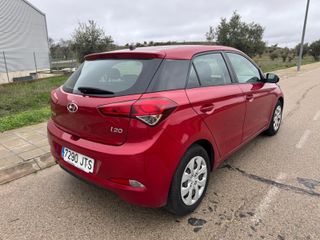 Hyundai i20 1.2 MPI (84cv) - Impecable, Libro