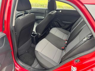 Hyundai i20 1.2 MPI (84cv) - Impecable, Libro