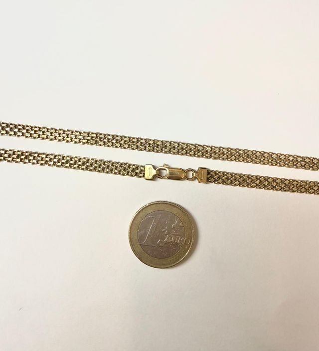 Cadena bismark de oro de 18k. Peso: 14.84 g.