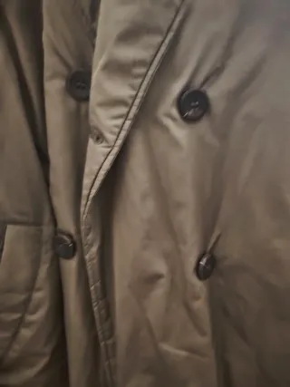 Abrigo largo Zara verde oliva