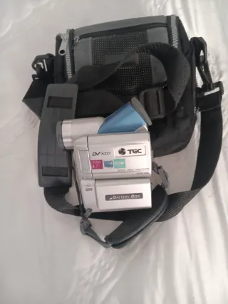 Videocámara Plata y Azul con Bolso