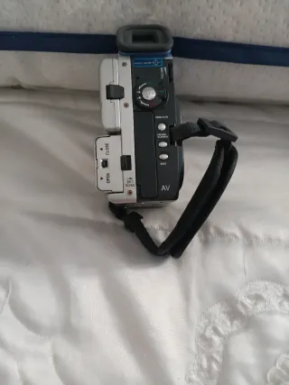 Videocámara Plata y Azul con Bolso