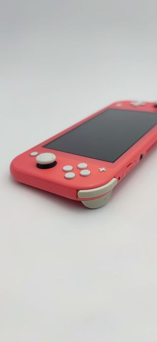 Nintendo Switch Lite Coral