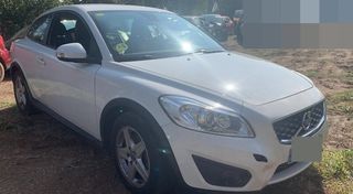 Volvo 109676 refuerzo paragolpes delantero c30